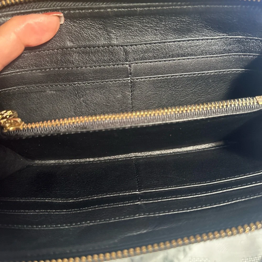 Tory Burch Black Zip around Wallet Nylon and all leather interior gold hardware - Picture 5 of 14